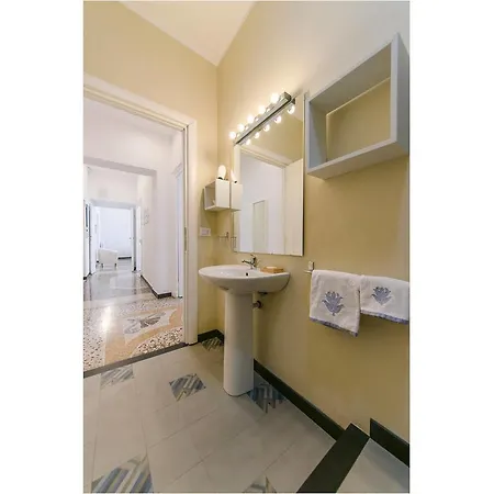 Hintown Casa Di Pregio In Centro Citta アパート