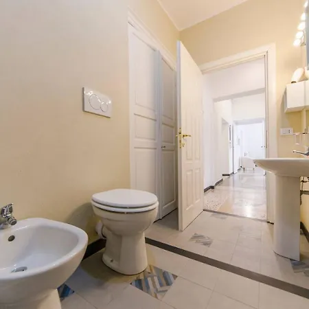 Hintown Casa Di Pregio In Centro Citta * ジェノヴァ