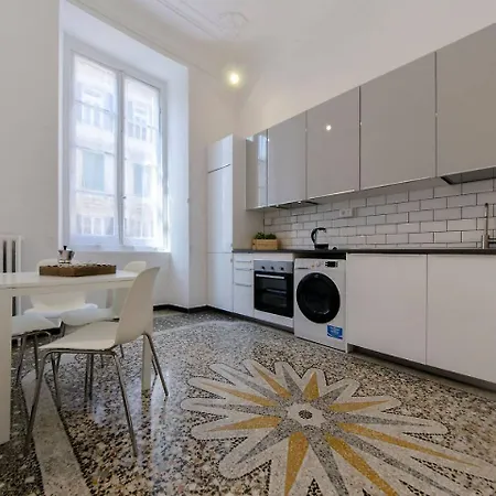 Hintown Casa Di Pregio In Centro Citta アパート *